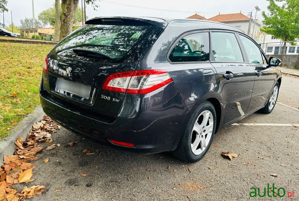 2012' Peugeot 508 Sw photo #6