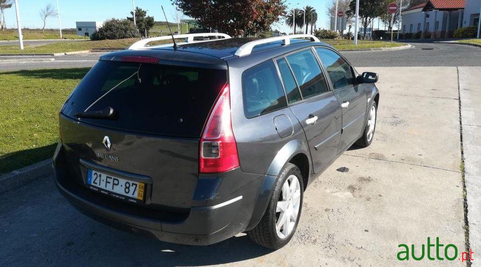 2008' Renault Megane Break photo #2