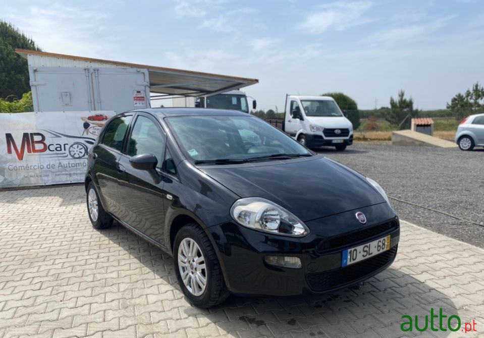 2017' Fiat Punto photo #2