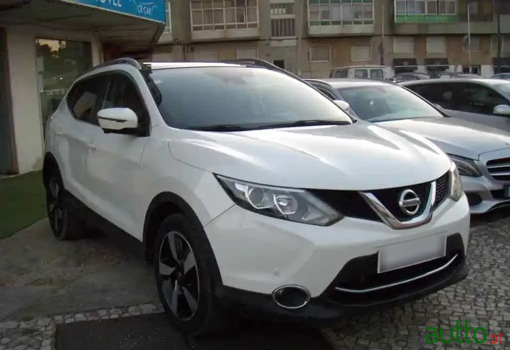 2015' Nissan Qashqai 1.5 Dci Tekna photo #1