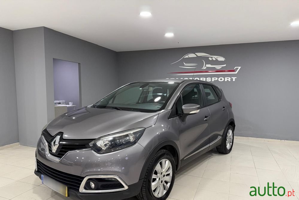2013' Renault Captur 1.5 Dci Exclusive photo #1