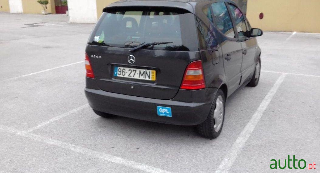 1999' Mercedes-Benz A-140 photo #2