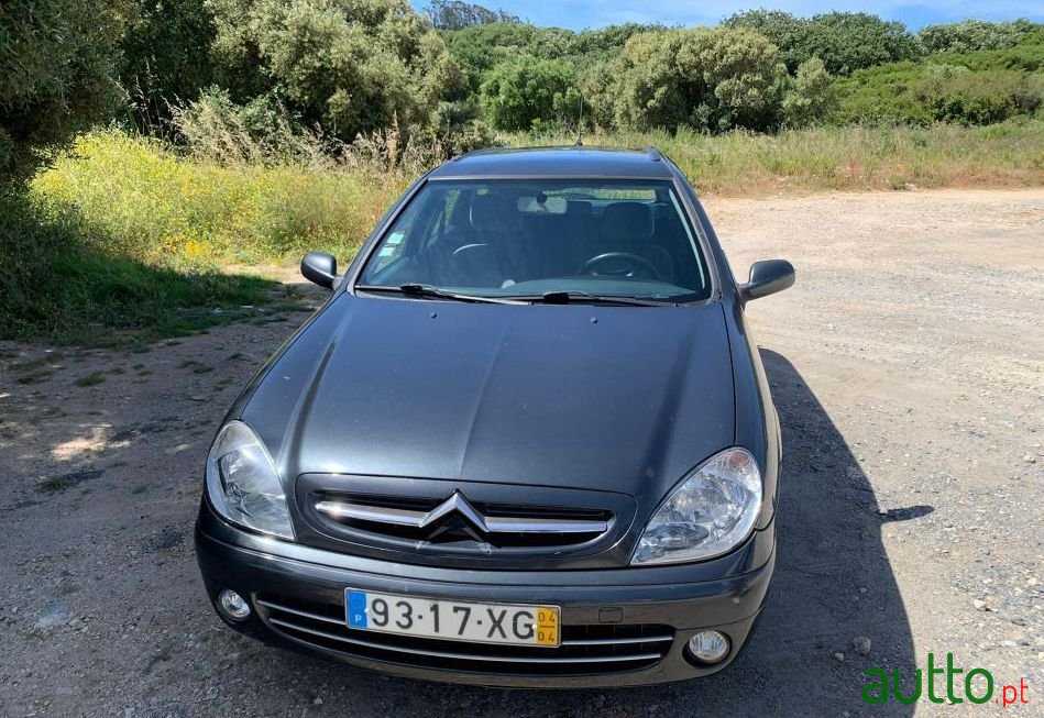 2004' Citroen Xsara Break photo #2