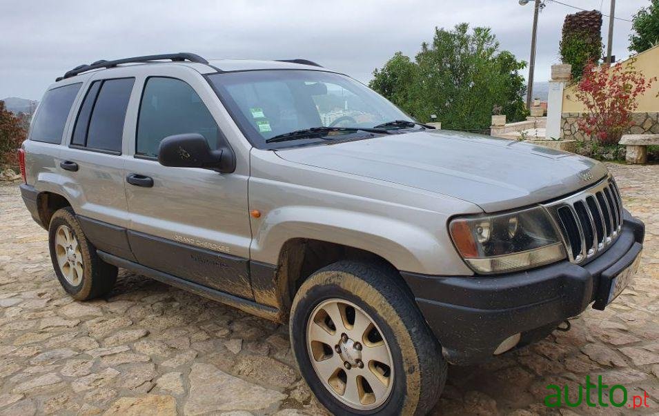 2000' Jeep Grand Cherokee photo #1