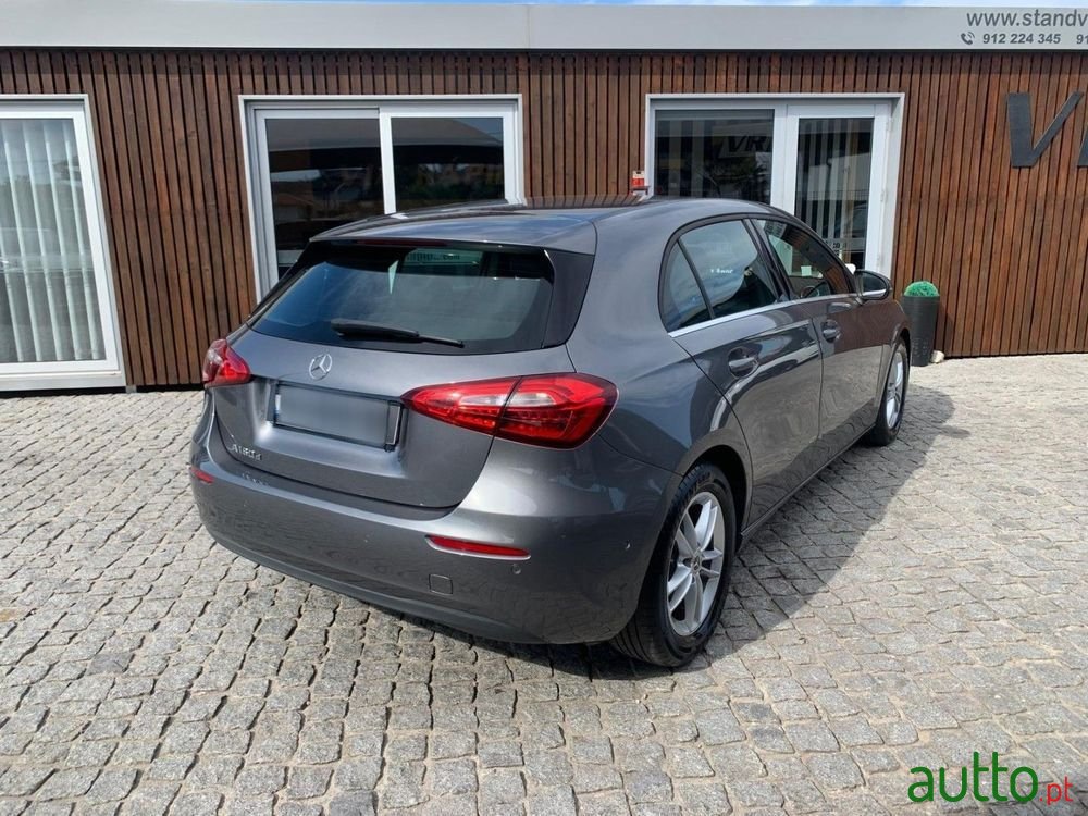 2019' Mercedes-Benz Classe A photo #6