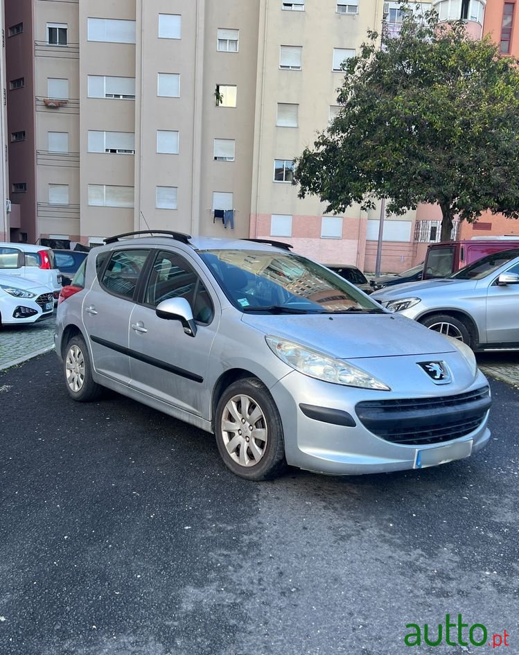 2008' Peugeot 207 Sw photo #1