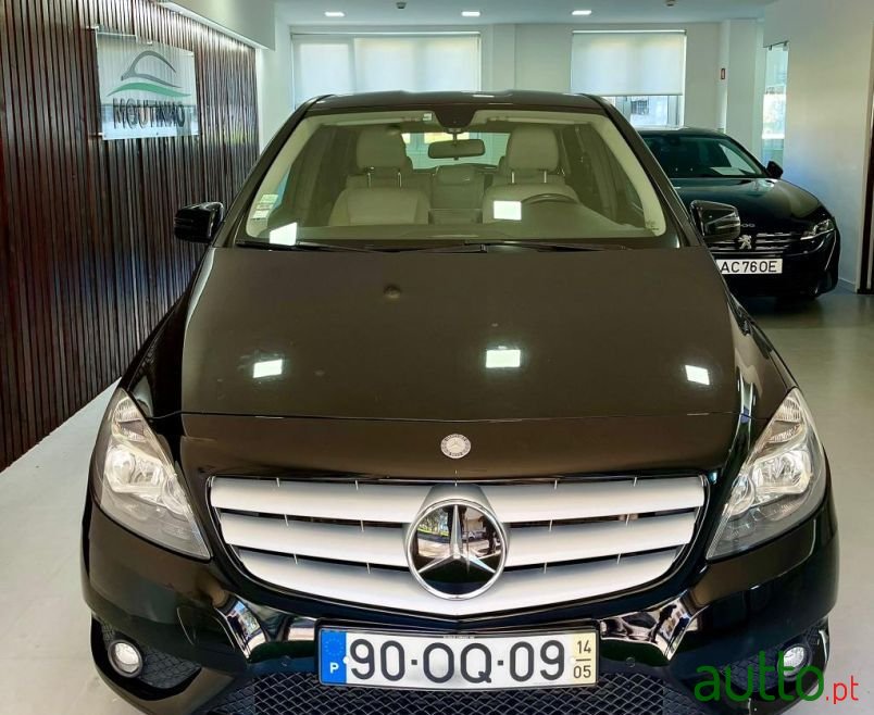 2014' Mercedes-Benz B-160 photo #5