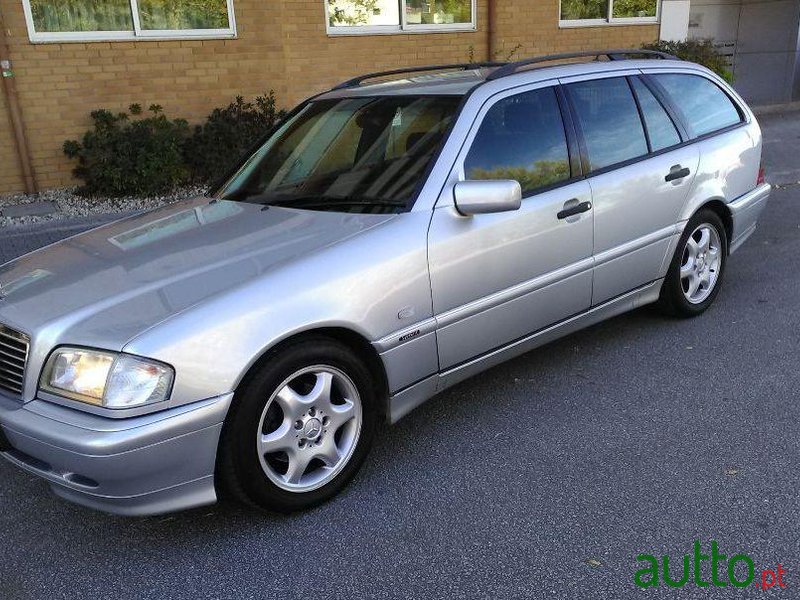 1999' Mercedes-Benz C-220 Cdi Sport photo #1