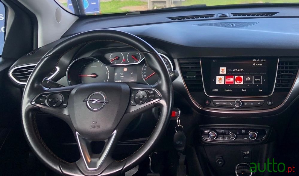 2018' Opel Crossland X photo #4