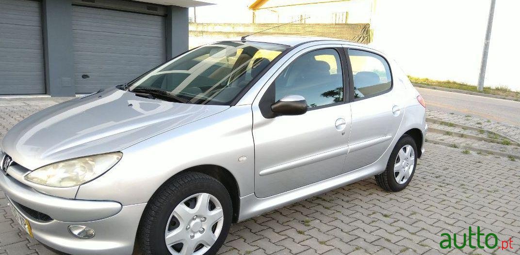 2004' Peugeot 206 photo #3