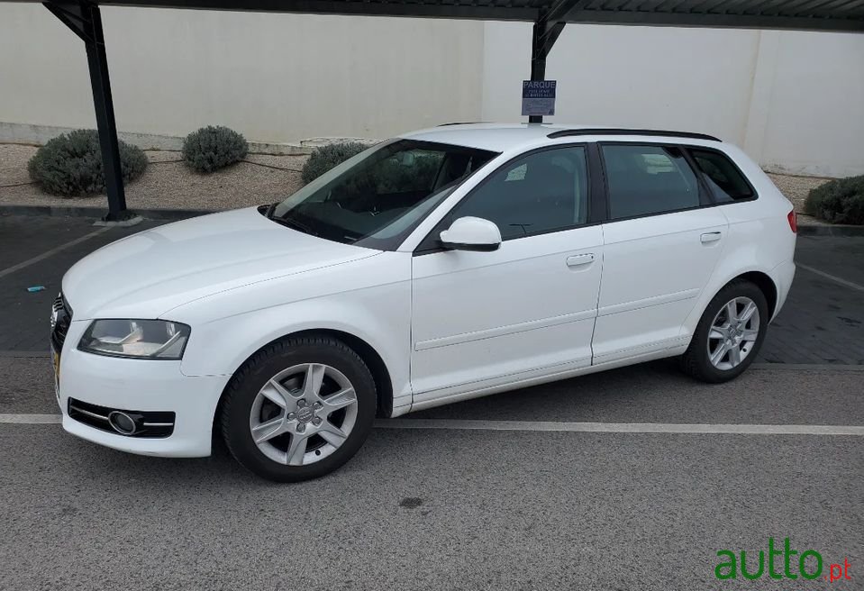 2012' Audi A3 Sportback photo #1