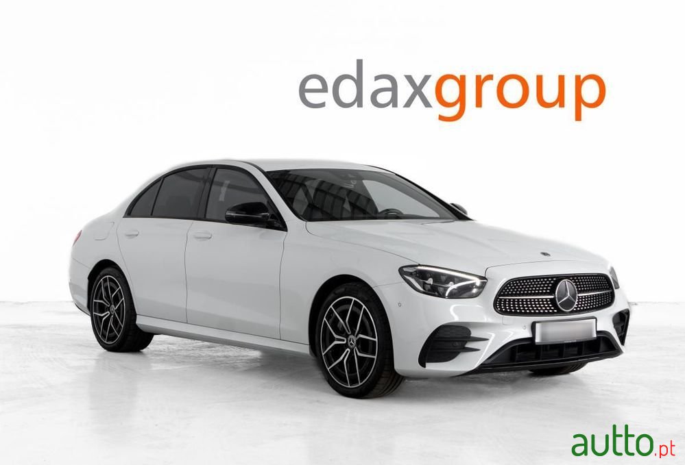 2022' Mercedes-Benz Classe E photo #1
