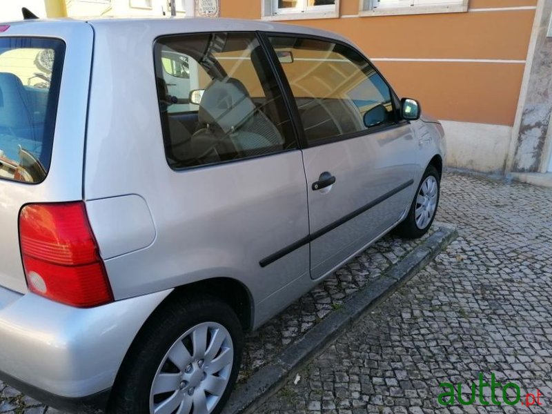2001' Volkswagen Lupo photo #2
