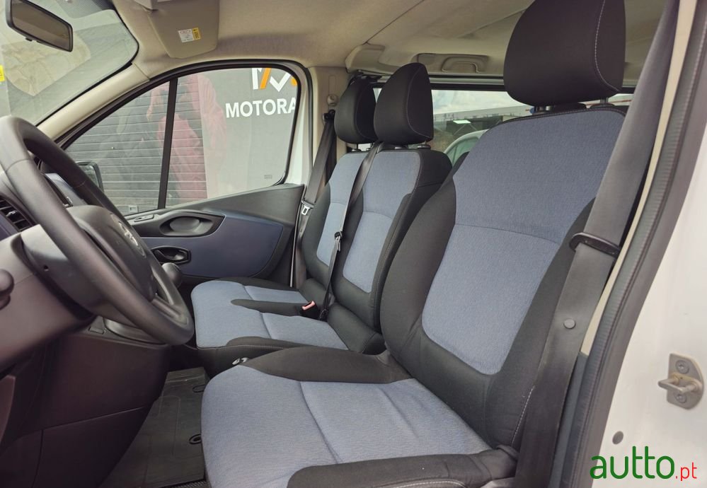 2016' Opel Vivaro photo #6