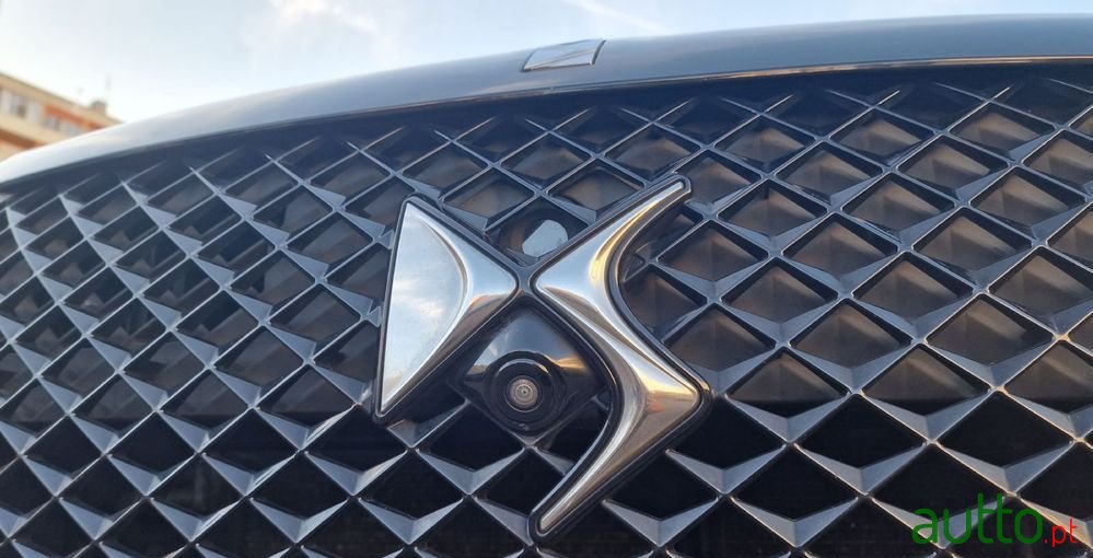 2018' DS Automobiles Ds7 Crossback photo #4