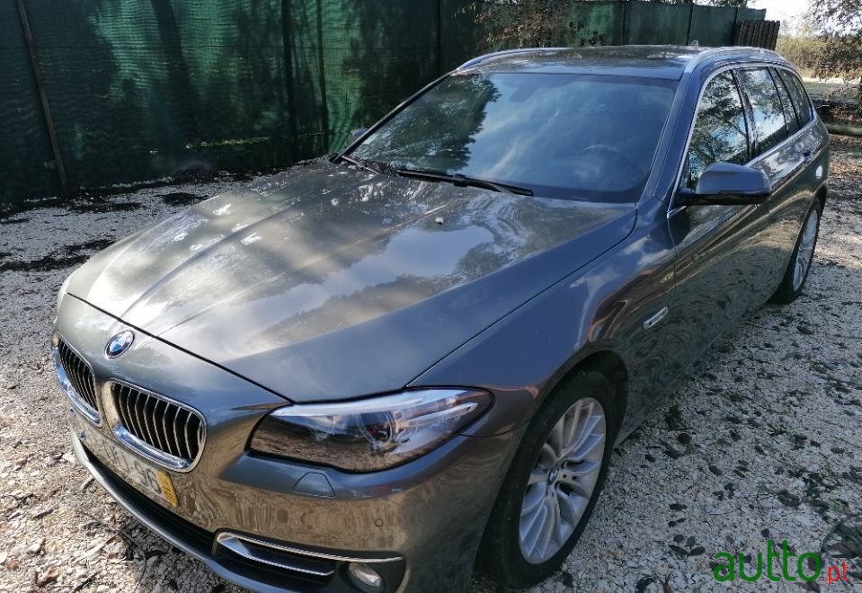 2014' BMW 520 photo #2