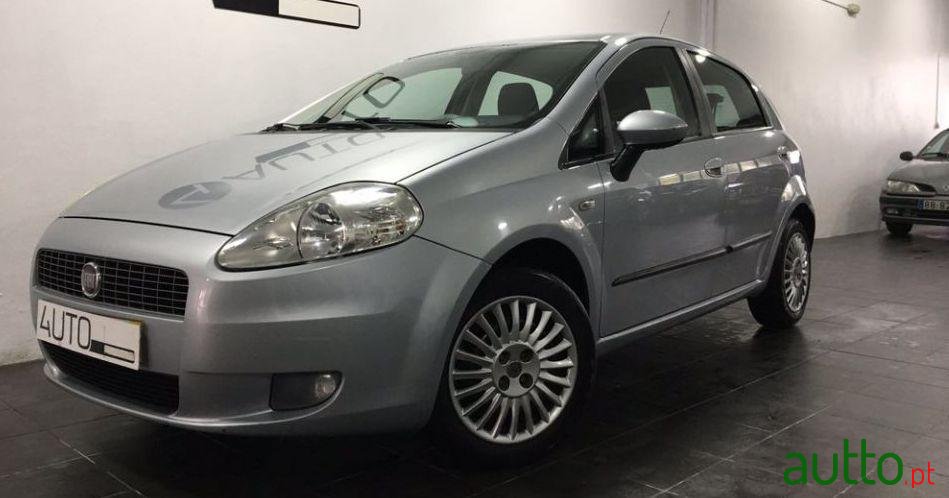 2008' Fiat Grande-Punto 1.2 photo #1