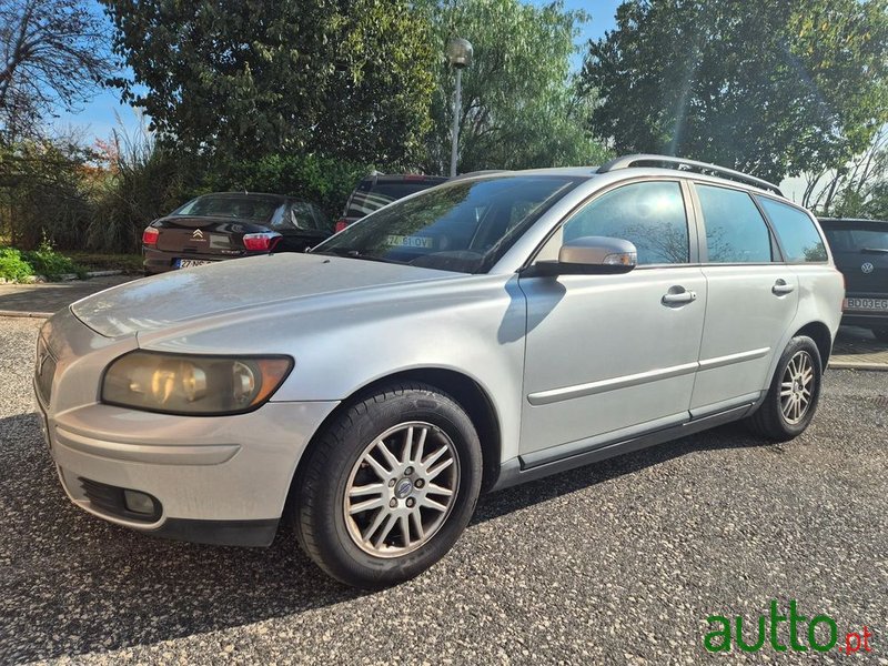 2007' Volvo V50 1.6 D Nível 1 photo #1