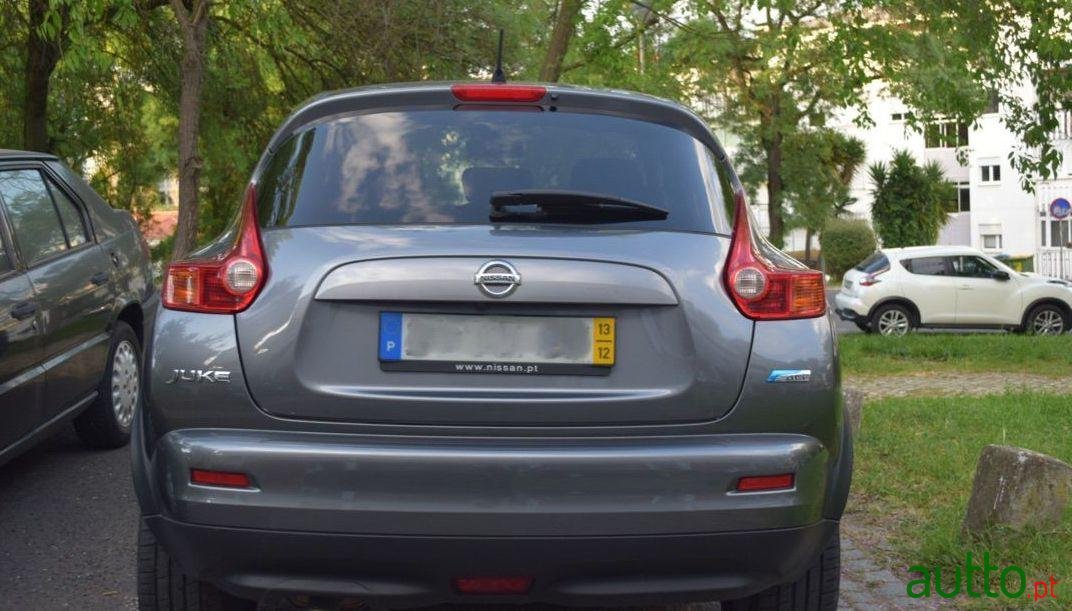 2013' Nissan Juke Tekna Premium Pele photo #3