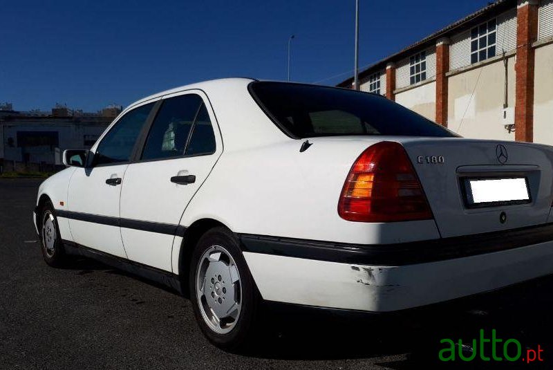 1994' Mercedes-Benz C-180 Espirit photo #2