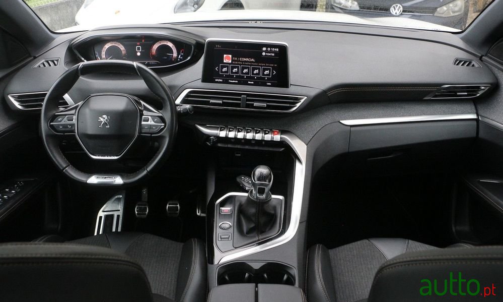 2019' Peugeot 3008 photo #4