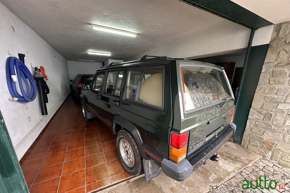1995' Jeep Cherokee photo #1