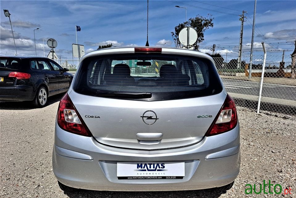 2008' Opel Corsa photo #4