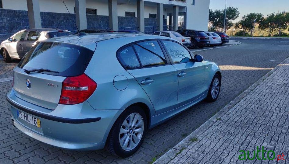 2007' BMW 118 photo #1