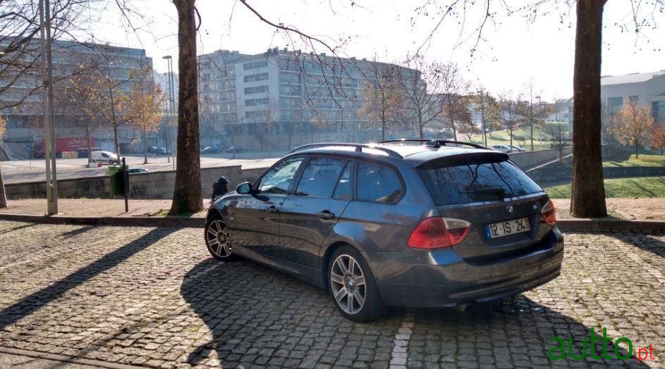 2006' BMW 320 D Touring photo #3