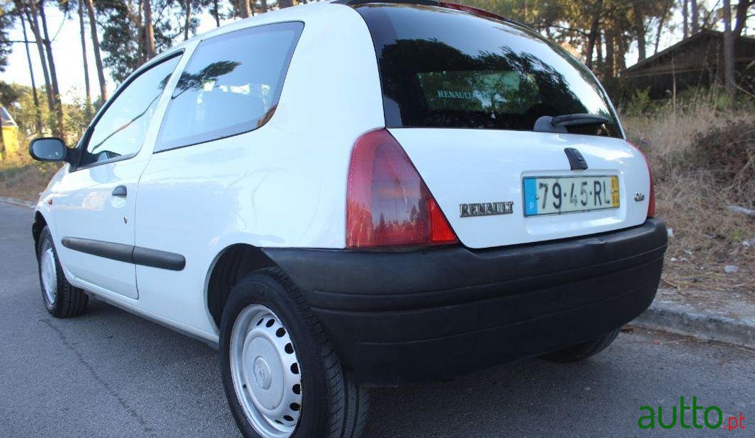 2001' Renault Clio 1.5Dci Comercial photo #4