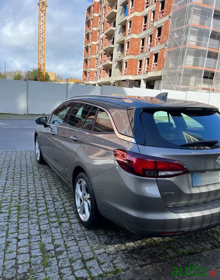 2018' Opel Astra Sports Tourer photo #6