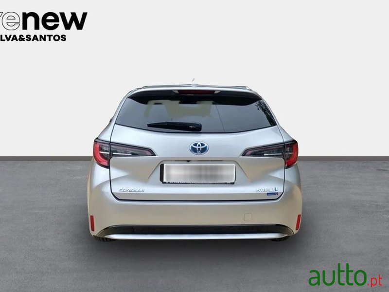 2021' Toyota Corolla Touring Sports photo #6