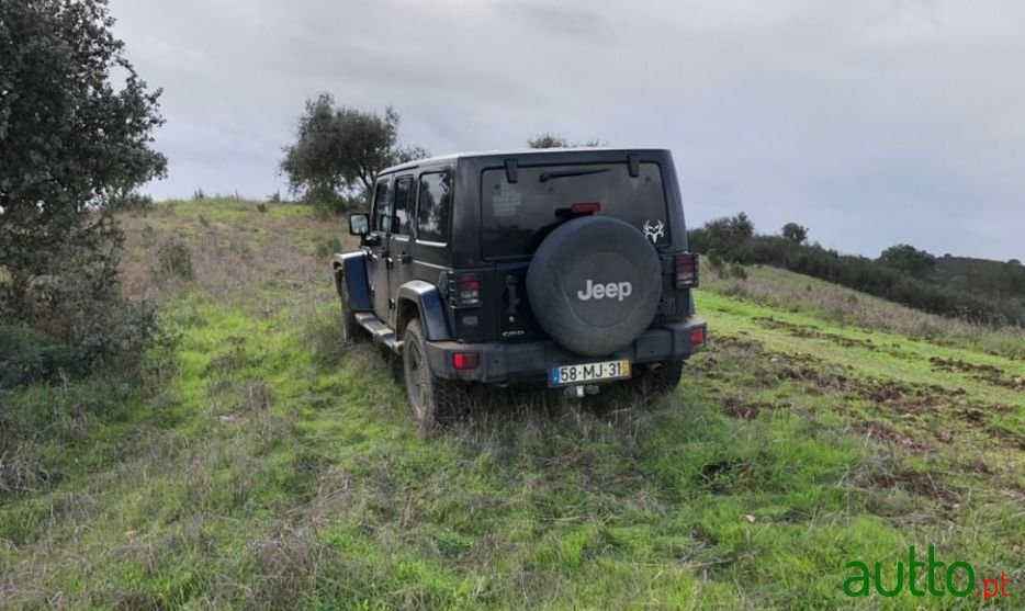 2011' Jeep Wrangler photo #1