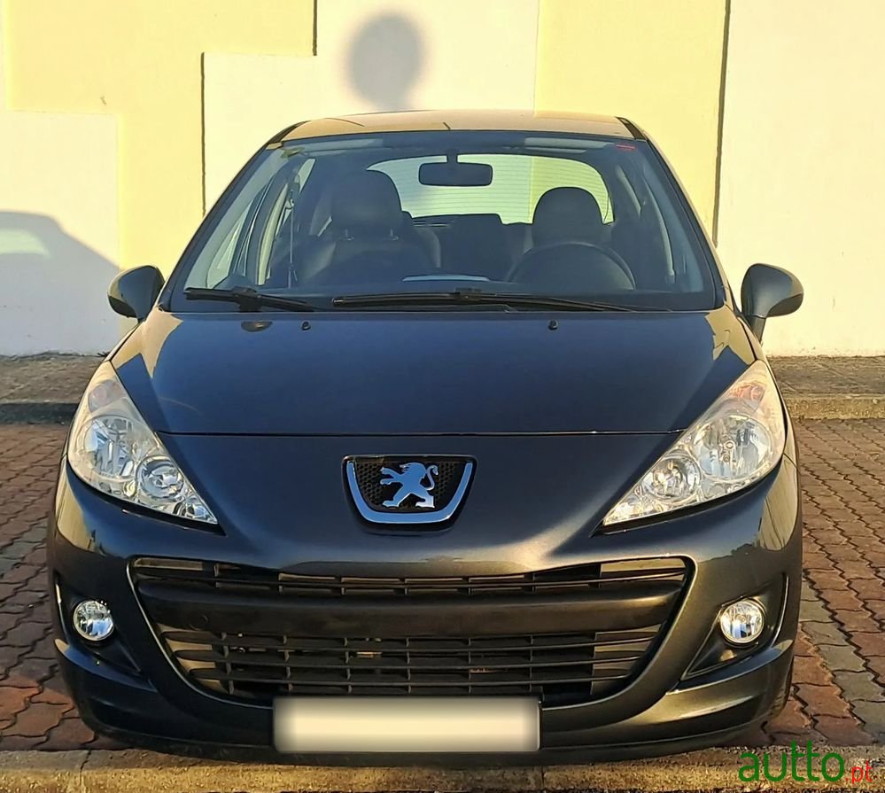 2010' Peugeot 207 1.4 16V Active photo #1