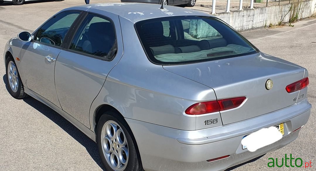 2001' Alfa Romeo 156 photo #3