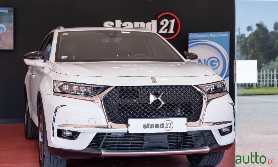 2018' DS Automobiles Ds7 Crossback photo #2