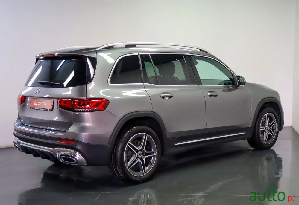 2021' Mercedes-Benz Classe Glb D Amg Line photo #3