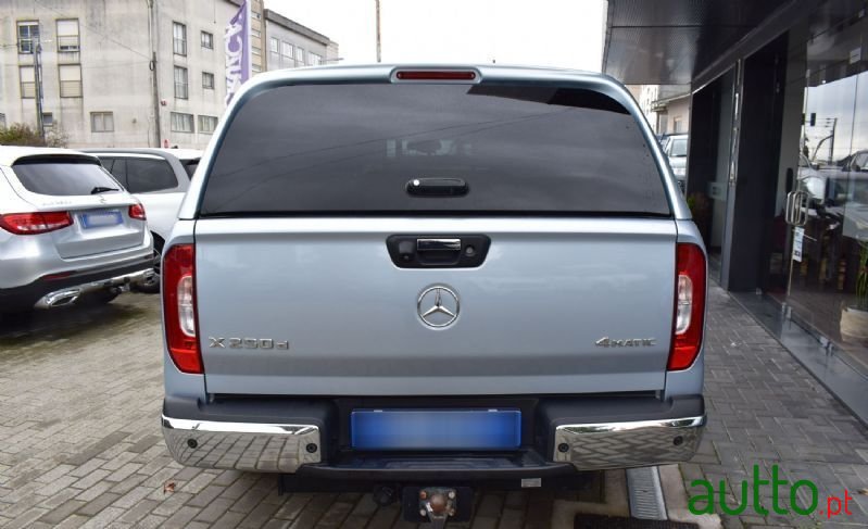 2017' Mercedes-Benz X 250 photo #4