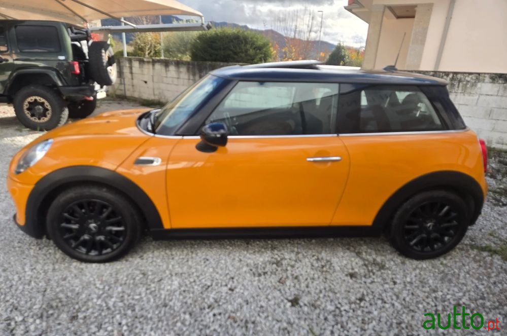 2014' MINI Cooper D 3 Portas photo #5