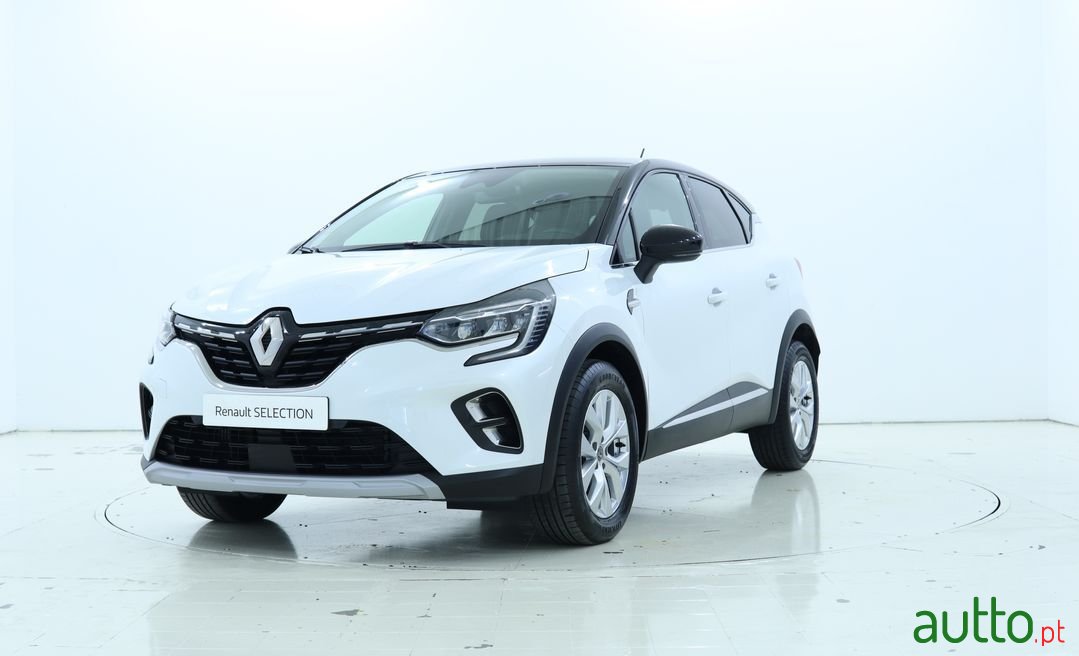 2021' Renault Captur For Sale. Vila Do Conde, Portugal