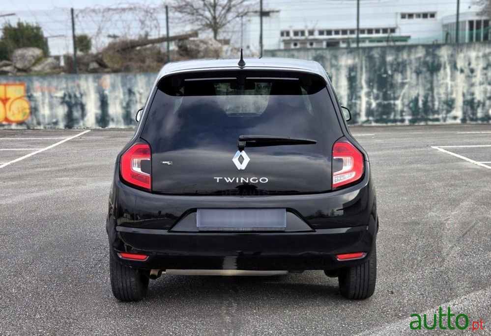 2020' Renault Twingo 1.0 Sce Zen photo #3