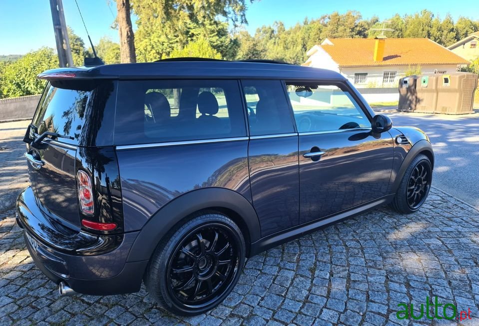 2013' MINI Clubman photo #5