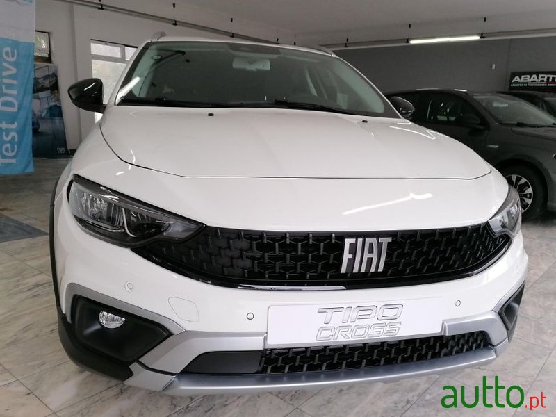 2021' Fiat Tipo photo #2