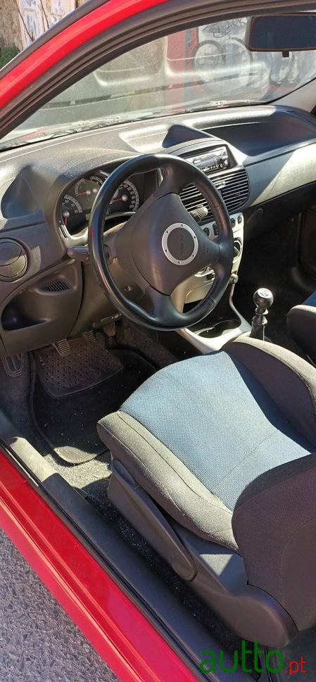 2000' Fiat Punto Sport 16V photo #2