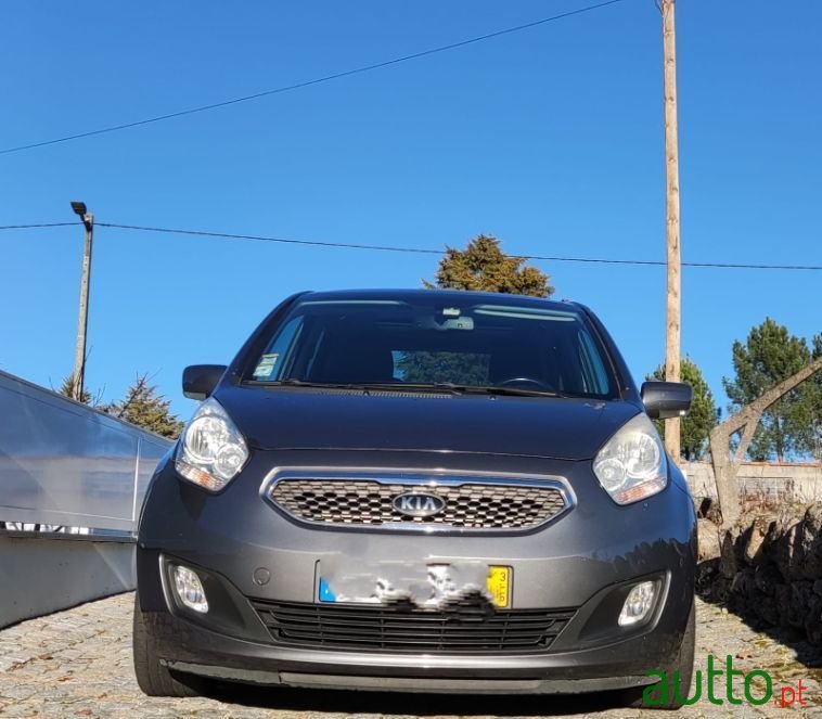 2013' Kia Venga photo #5