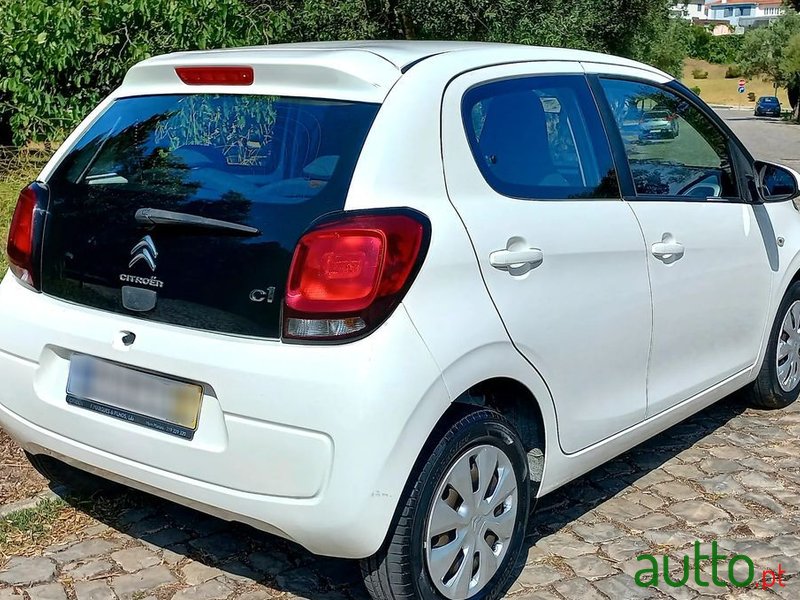 2017' Citroen C1 1.0 Vti Shine photo #6