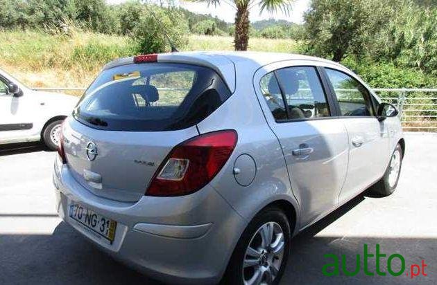 2012' Opel Corsa 1.3 Cdti Enjoy photo #2