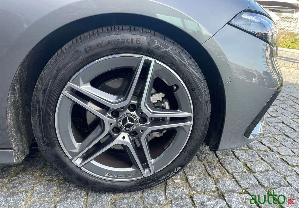 2023' Mercedes-Benz A 200 Amg Line Aut. photo #4