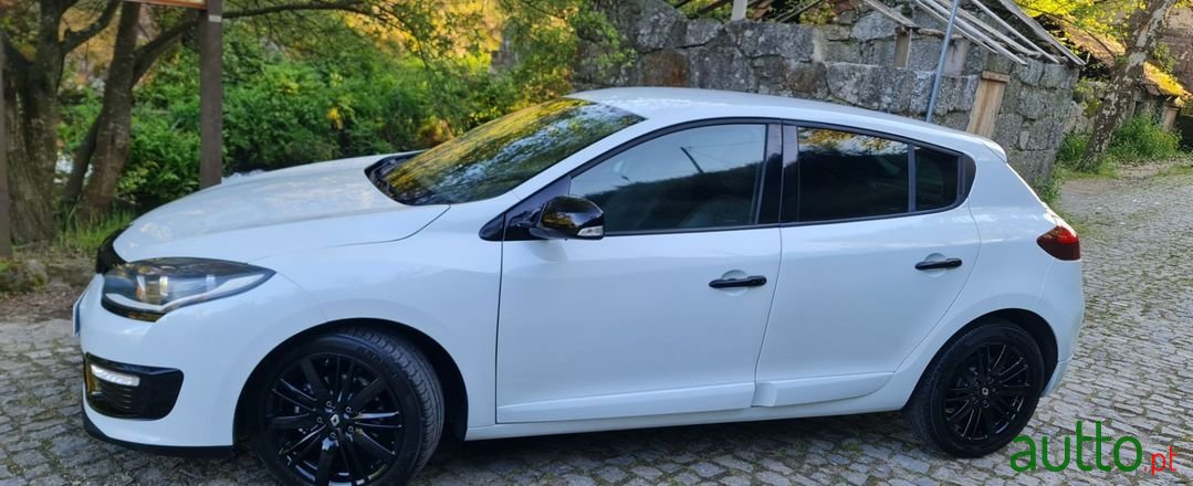 2015' Renault Megane photo #4