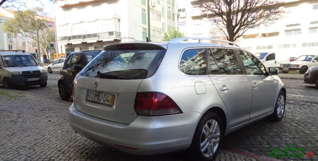 2012' Volkswagen Golf Variant photo #4